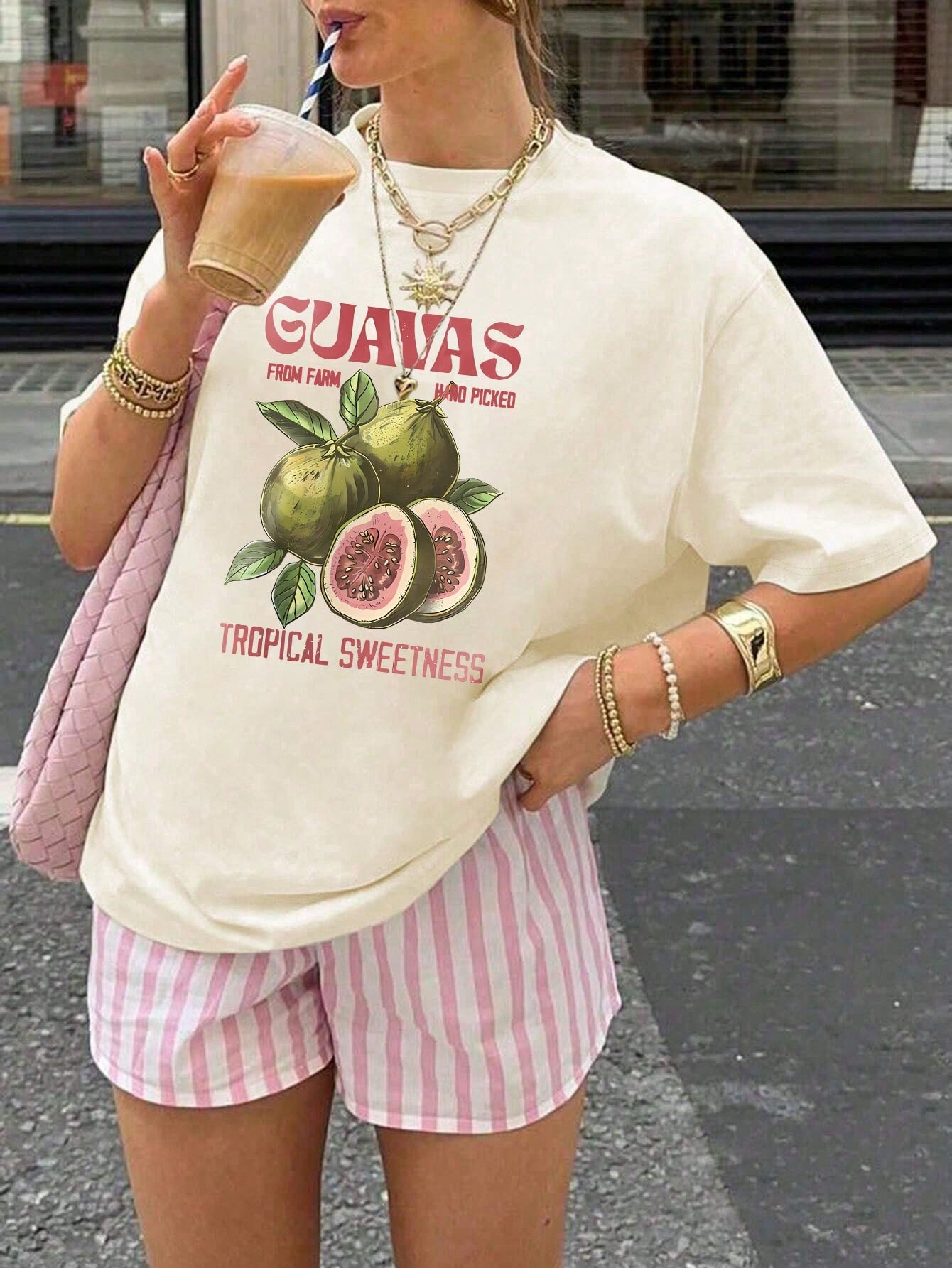 Women's Summer Guava Letter Printed Casual Round Neck Short Sleeve T-Shirt Tops Graphic Tees Women Summer Tops