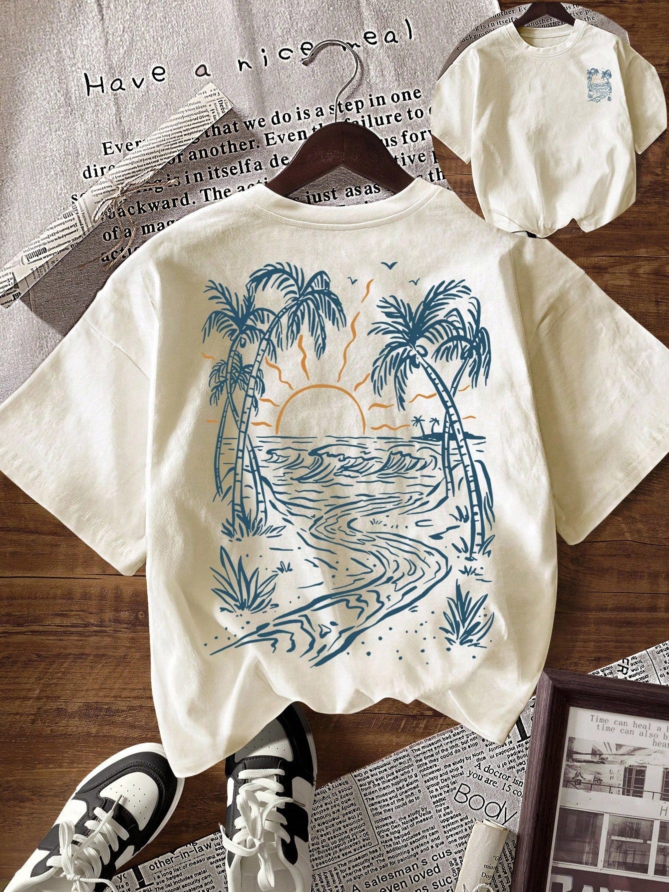EMERY ROSE Women's Round Neck Coconut Tree Print Casual Versatile Daily Wear Short Sleeve T-Shirt