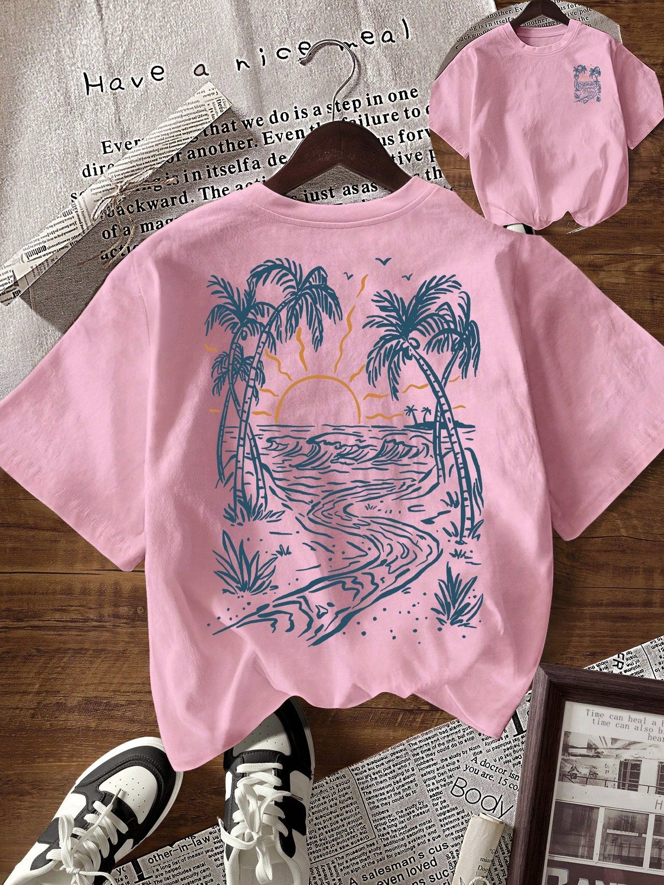 EMERY ROSE Women's Round Neck Coconut Tree Print Casual Versatile Daily Wear Short Sleeve T-Shirt