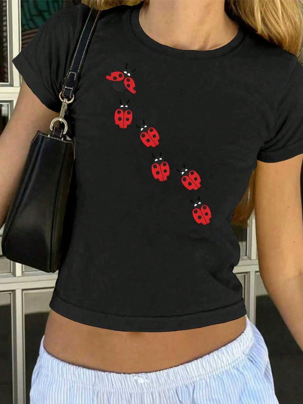 Ladybug Squad Shirt, Ladybug Tribe, Red And Black Spotted Beetle, Ladybug Fan Print Slim Fit Casual Short Sleeve Crew Neck T-Shirt Y2K Hot Girl Style Crop Tops Women