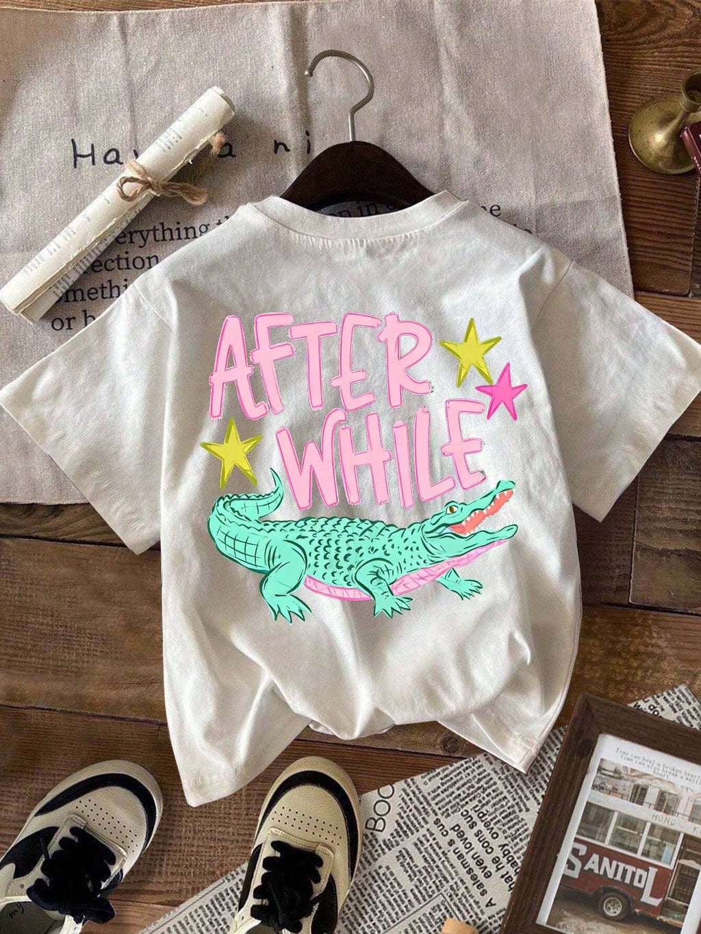 This Short-Sleeved Crew Neck Casual Top Features A Popular Crocodile Icon, Crocodile Tattoo, And Slogan Print, Making It Perfect For Spring And Summer. (Women's T-Shirt) Beach Outfits For Woman Top For Woman