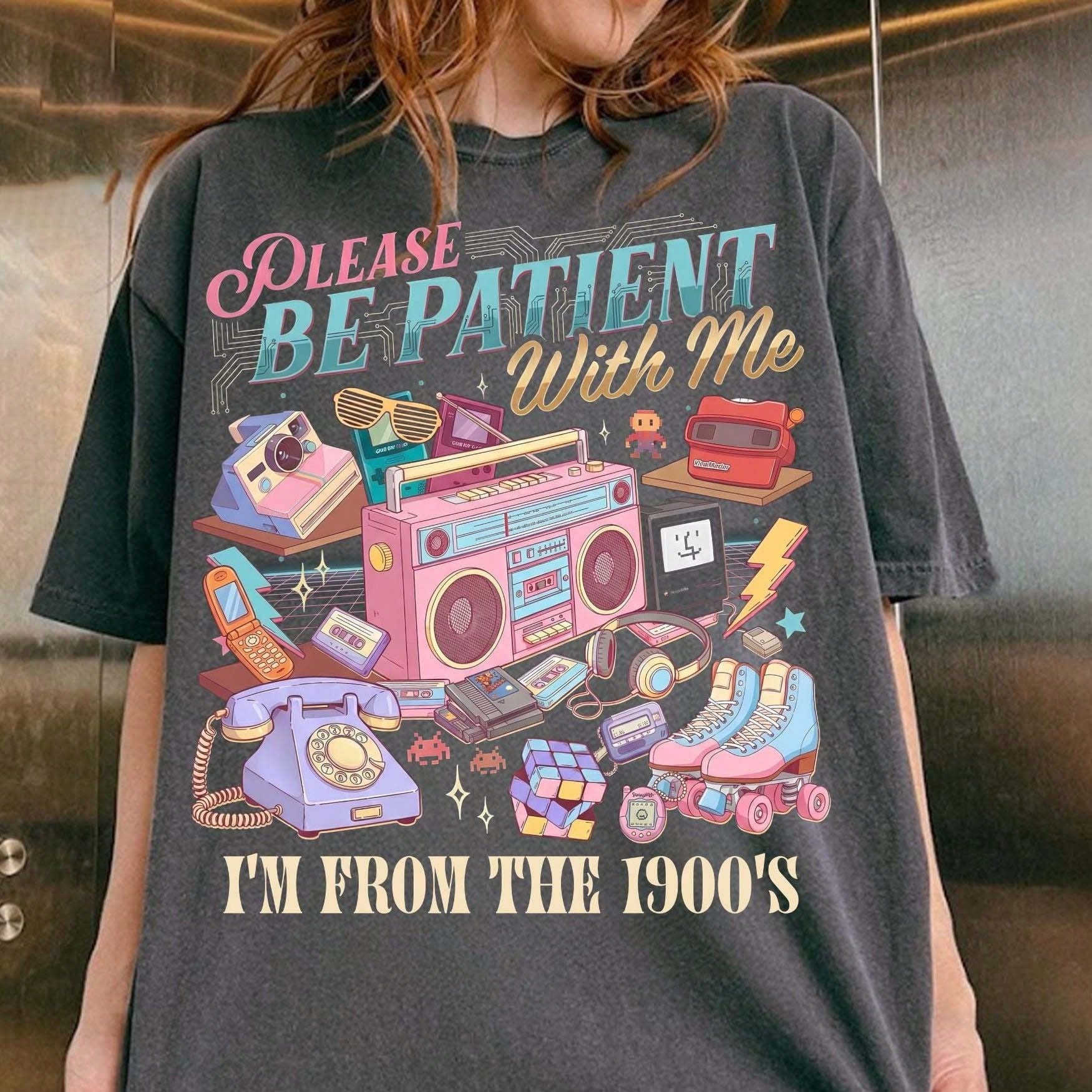 Funny 90s Retro Design, Vintage Western Style Printed Short-Sleeved Crew Neck T-Shirt