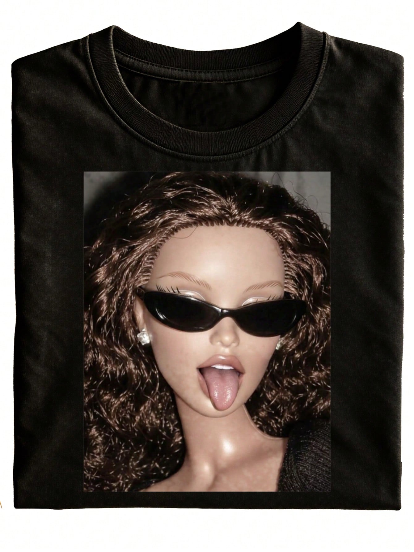 Fun And Stylish Unisex T-Shirt In Black, Featuring A Doll Wearing Fashionable Glasses And Sticking Out Its Tongue. Perfect For Casual Wear And As A Gift. Purely Fashionable And Versatile, Holiday Style, Available In Large Sizes