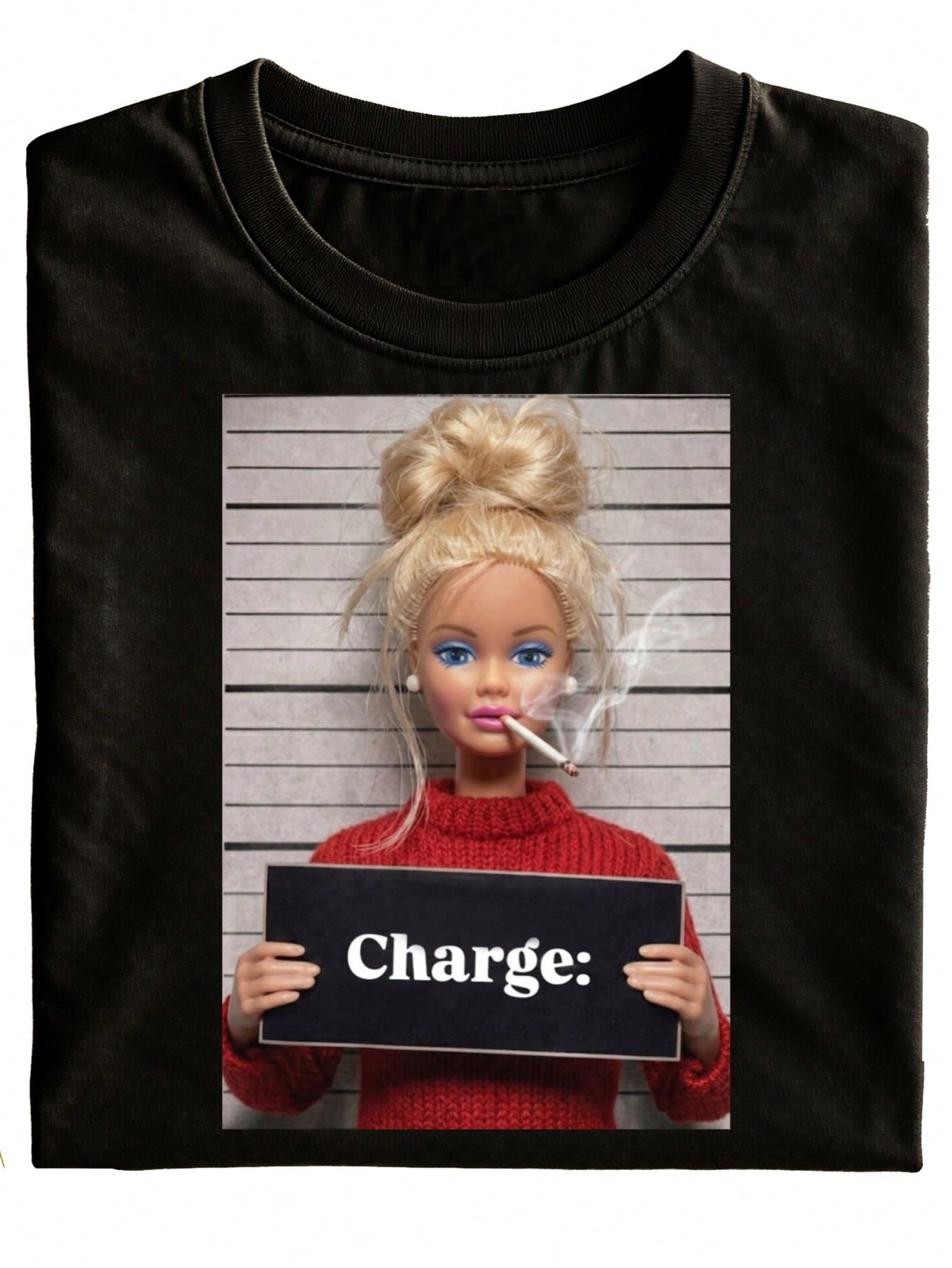 New Fun Unisex T-Shirt, Round Neck, Black, With A Suspect Registration Photo Pattern Featuring Cigarette And Accusation Symbols. Suitable For Casual Everyday Wear, Ideal As A Gift Or Holiday Present. Purely Fashionable And Versatile, Perfect For Daily Wea