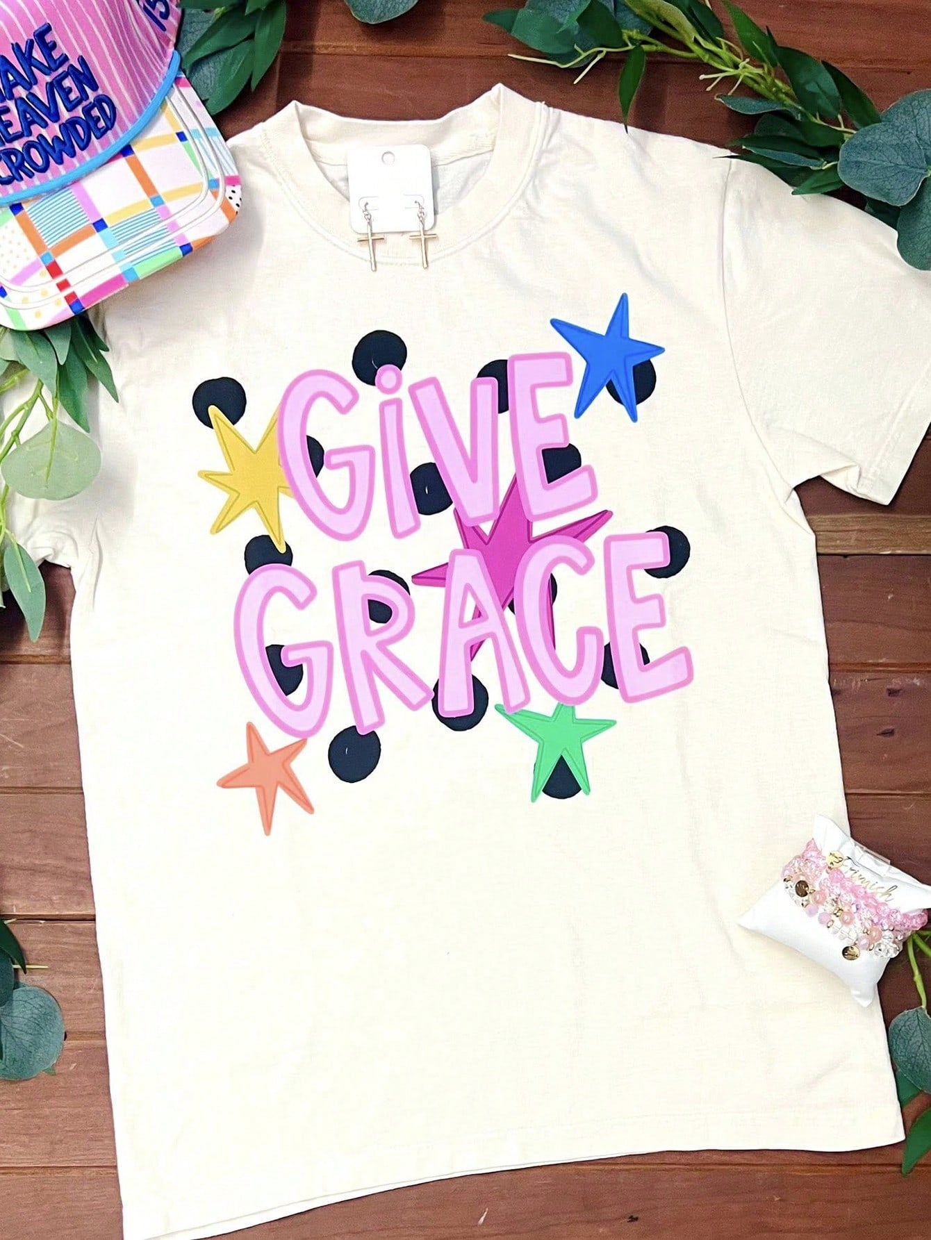 Give Grace Shirt, Christian Graphic Tee, Faith Shirt Women, Cute Church Shirt, Inspirational Tee Christian Apparel Gift For Her Vacation Outfit Women