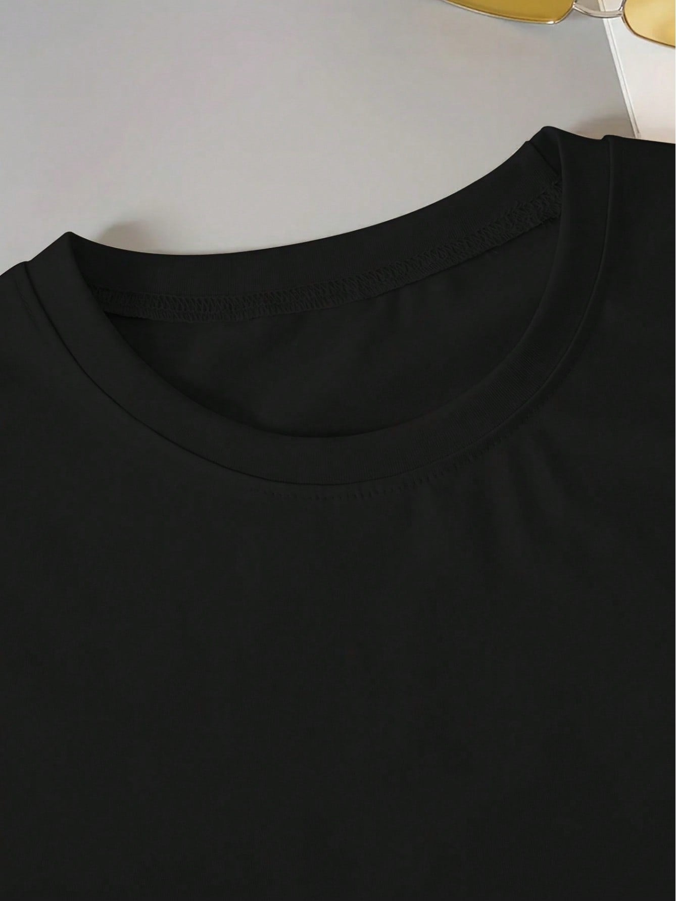 &Lt; Independence Day &Gt; USA Flag Star Sequin Vintage Distressed Pattern Print Elegant Women's Exclusive Gift Round Neck Spring Summer Autumn Short Sleeve T-Shirt Fashionable For Parties, Photoshoots, Commuting, Vacation, Everyday Versatile Vintage Wome