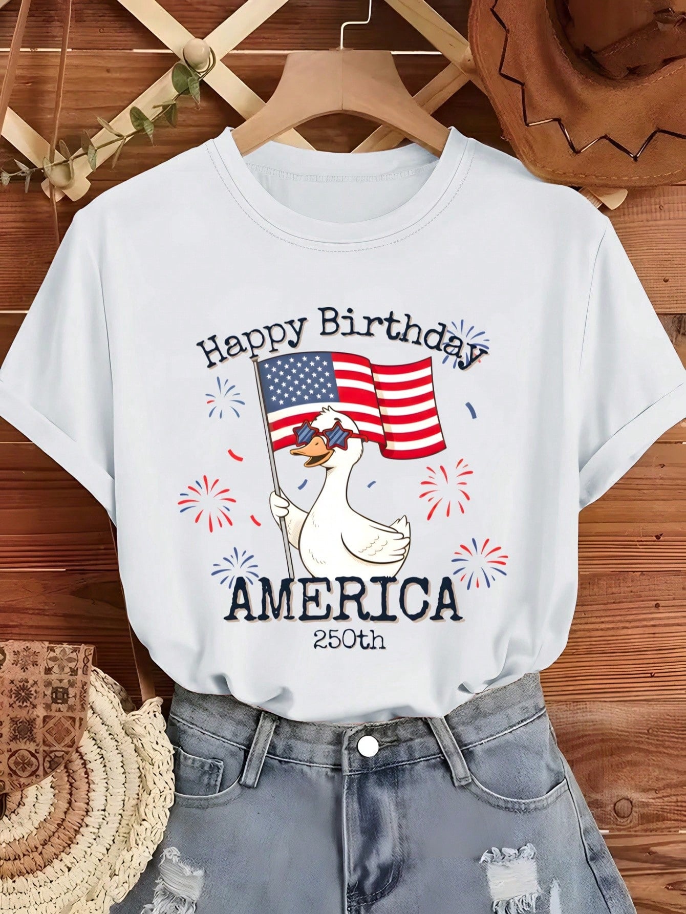 [Bestselling T-Shirt] American 250th Anniversary Fun Commemorative Short Sleeve With Birthday Wishes And Cartoon Characters, Cute Everyday Wear For Spring And Summer