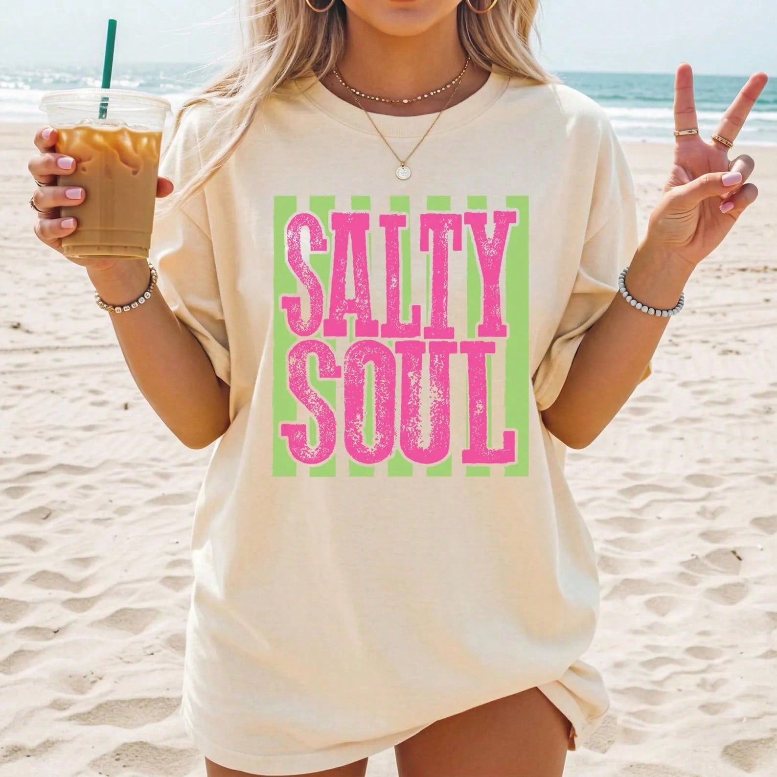 Salty Soul Graphic Letter Print Tee Retro Coastal Beach Vacation Vibe Aesthetic Summer Crew Neck Short Sleeve T-Shirt For Women