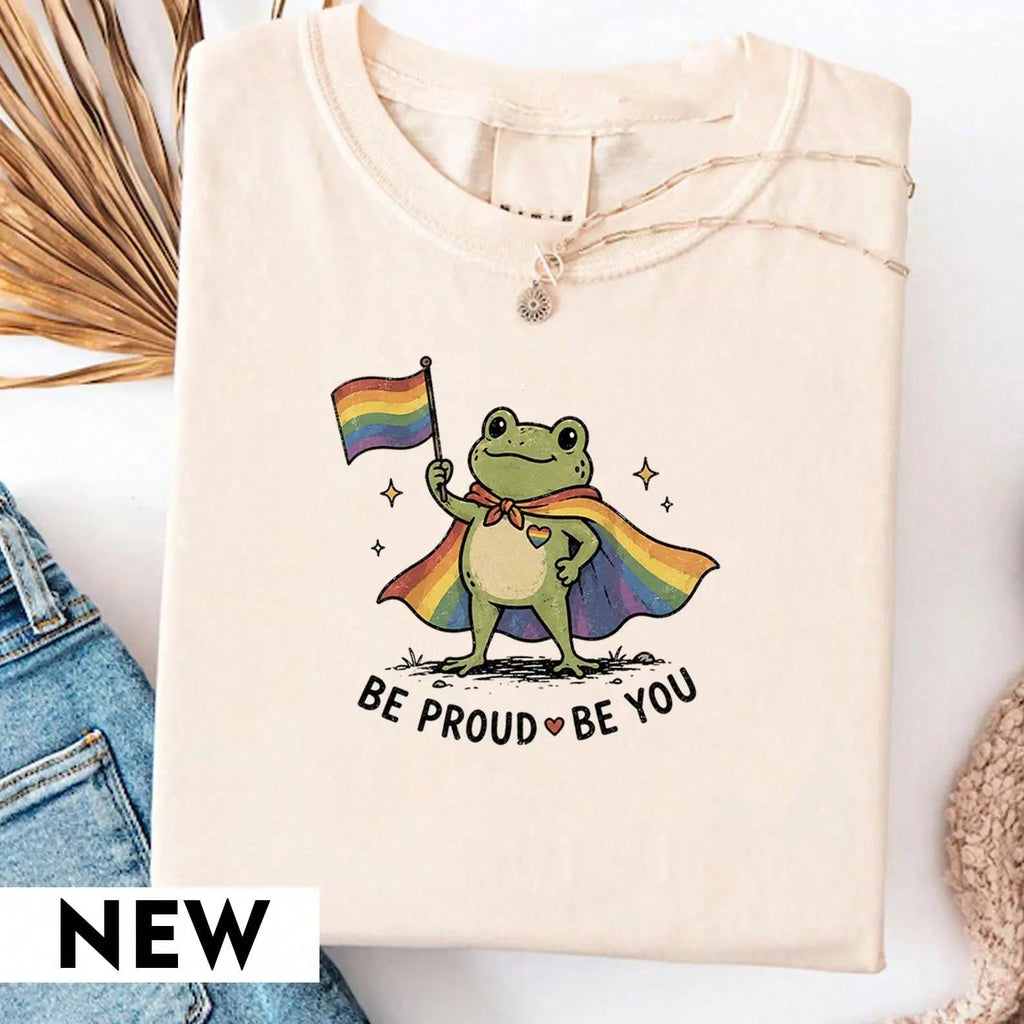 Be Proud Be You Frog Graphic Tee Rainbow Flag Cloak Cute Animal LGBTQ Pride Ally Loose Fit Summer Tops For Women Aesthetic Short Sleeve T-Shirt