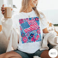 Floral American Flag Graphic Tee Womens Patriotic 4th Of July Summer T-Shirt Cute Botanical Flower Flag July Fourth Independence Day Graphic Top