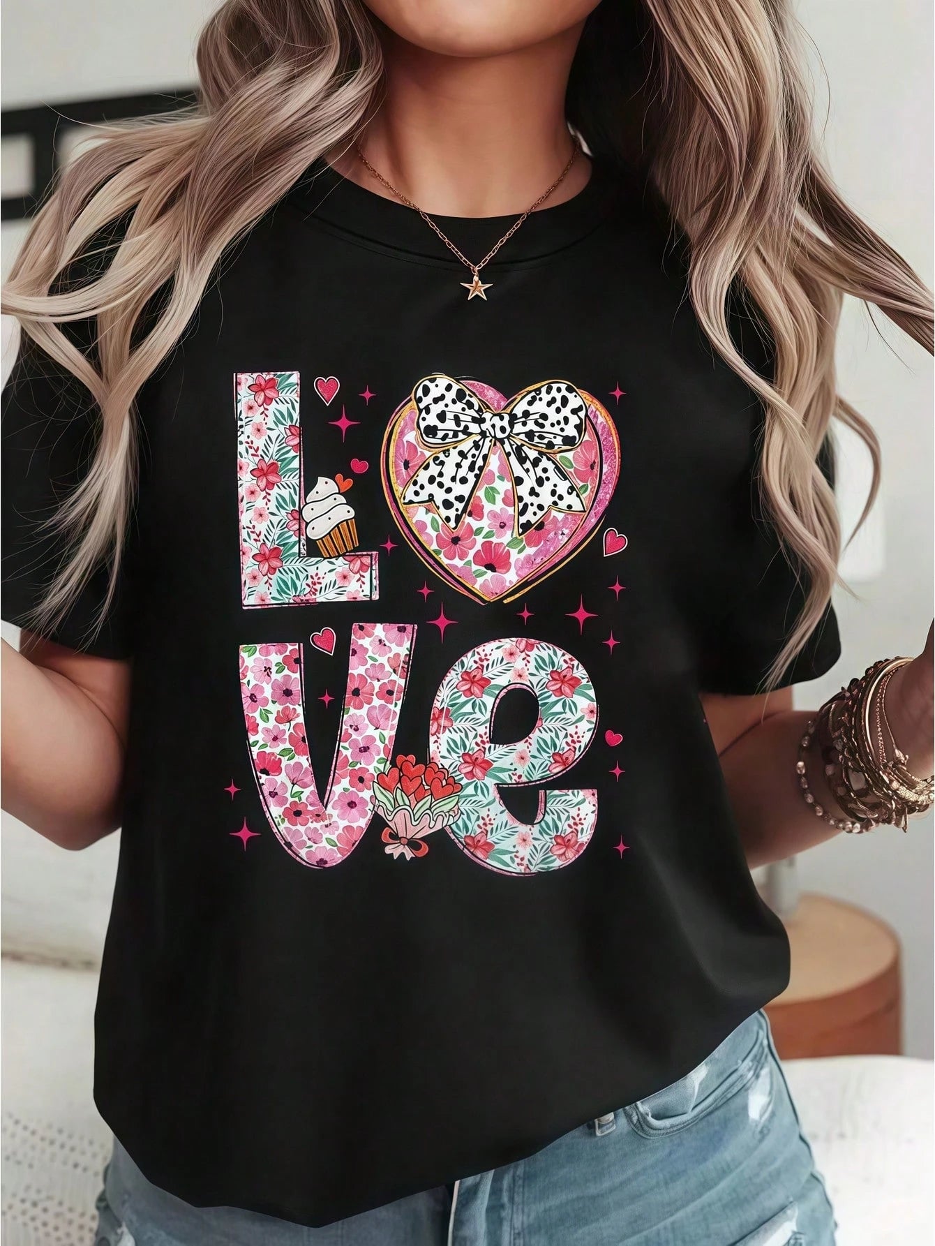 Custom Brow Tech T-Shirt Smooth Cotton Crew Neck Short Sleeve Professional Wear For Salon Brow Styling Appointments