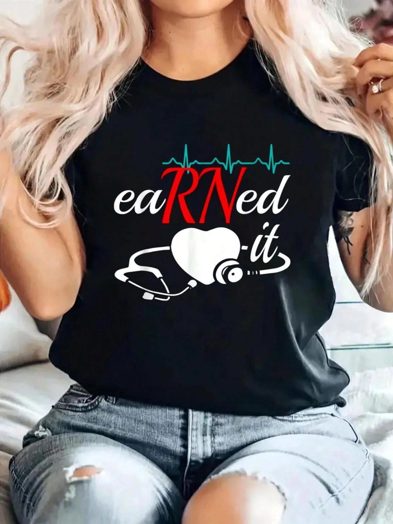 Soft Black Crew Neck Tee RN Graduation Slogan With Stethoscope EKG Pattern Perfect Gift For New Registered Nurses Daily Comfort Top