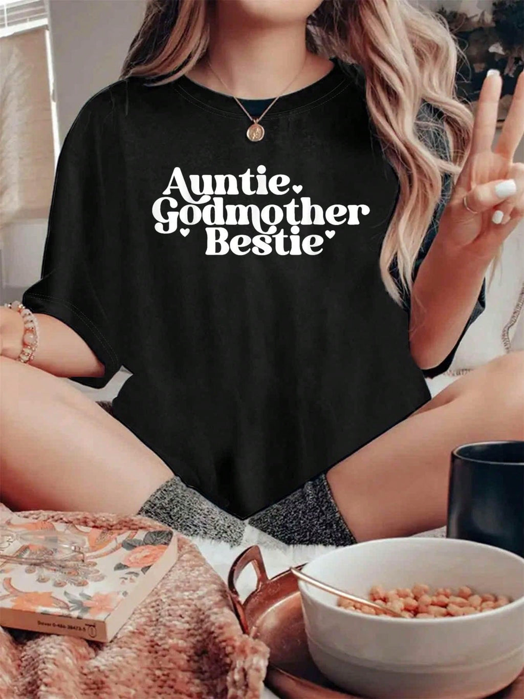 Soft lightweight crew neck tee printed with heartfelt aunt godmother slogan, cozy daily wear and meaningful gift from godchild for godmama