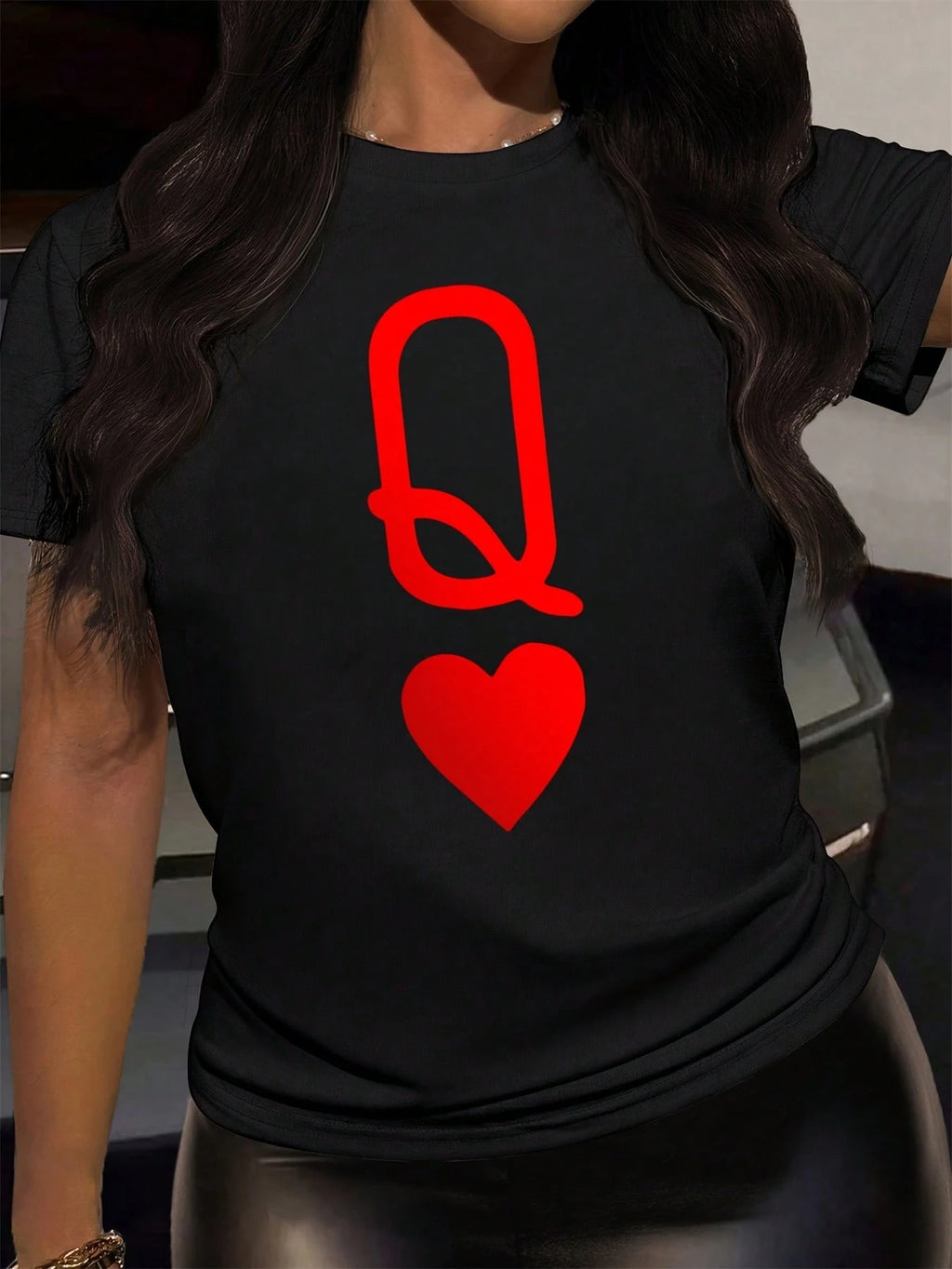 Minimal Queen Heart Print Soft Cotton Crew Neck Tee All Season Daily Wear Top