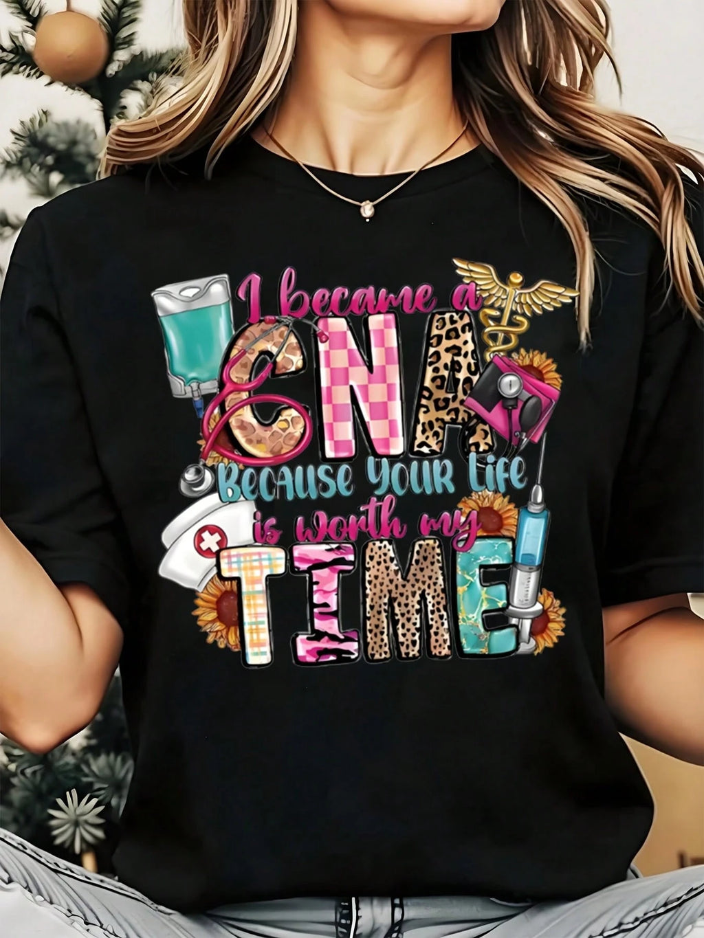 Custom Retro Pin Up Girl T-Shirt Soft Cotton Crew Neck Short Sleeve Wear For 50s Vintage Fashion Aesthetic Lovers