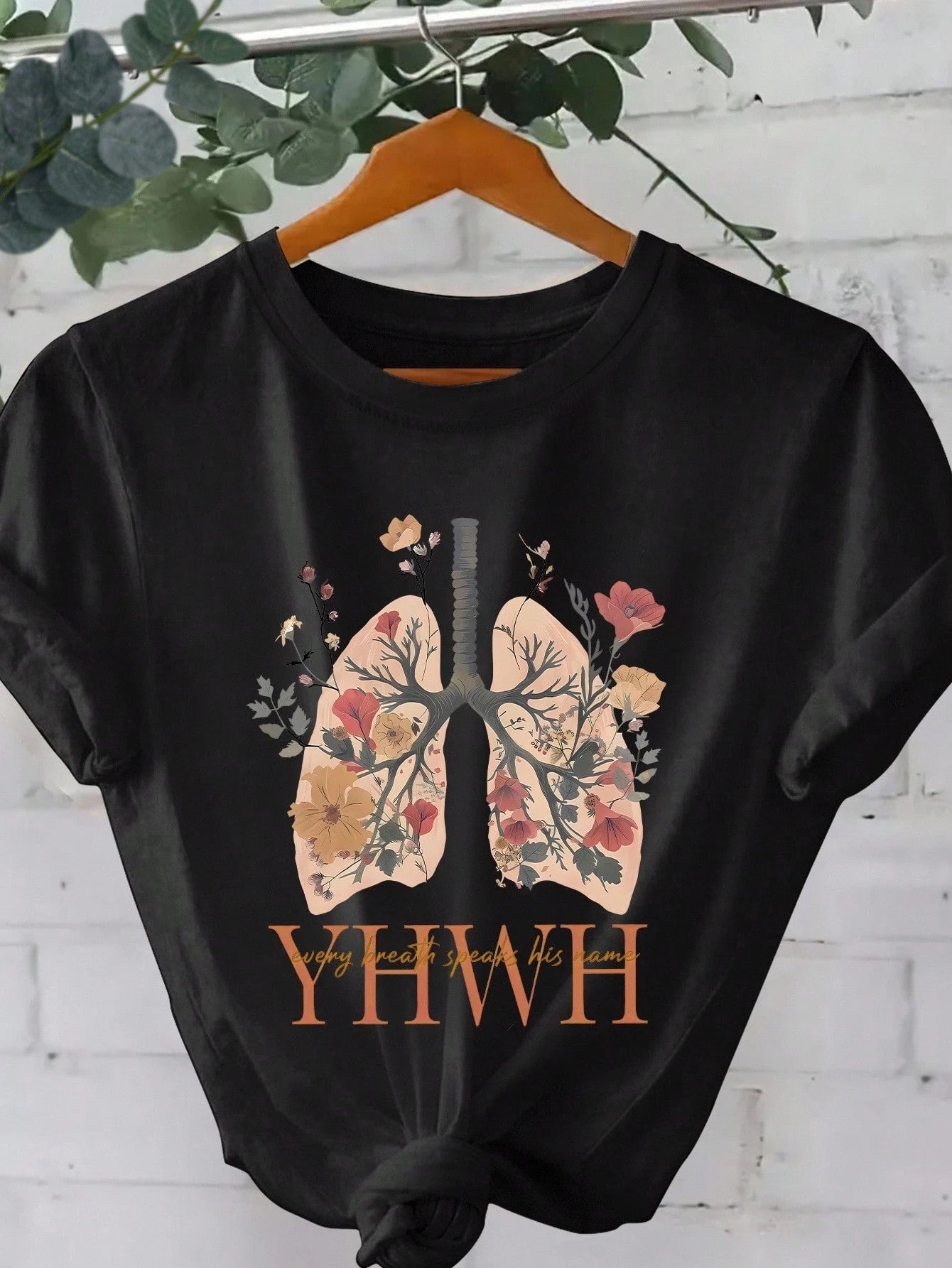 Christmas Floral Letter Tee - Soft Short Sleeve Top, Stylish Casual Wear for Holiday Occasions
